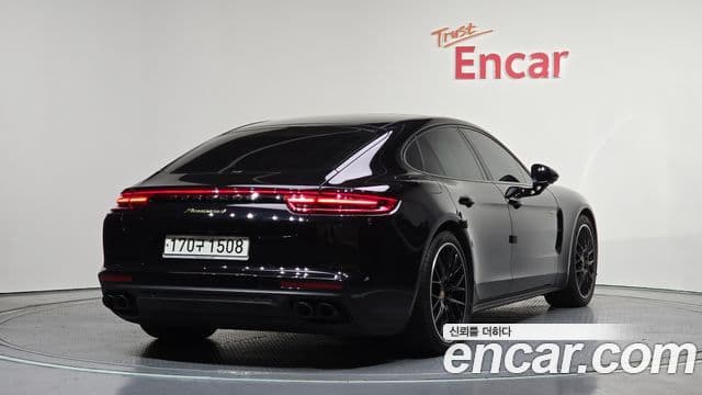 Porsche Panamera 2020 — Photo 5/20