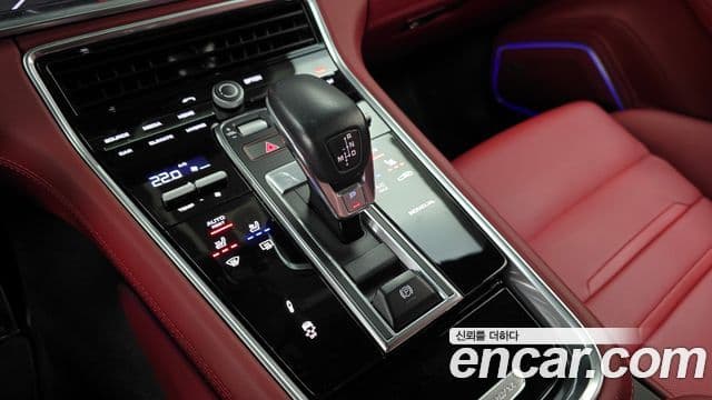 Porsche Panamera 2020 — Photo 14/20
