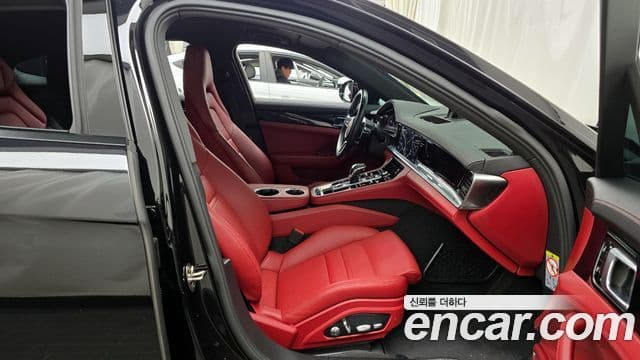 Porsche Panamera 2020 — Photo 4/20