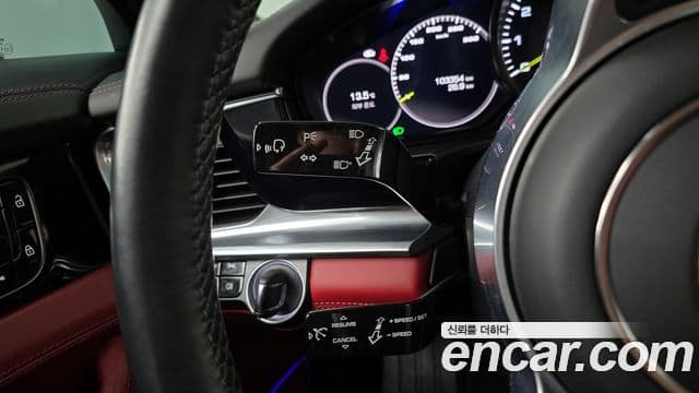 Porsche Panamera 2020 — Photo 6/20