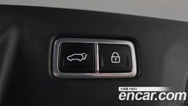 Kia Sorento 2022 — Фото 18/20