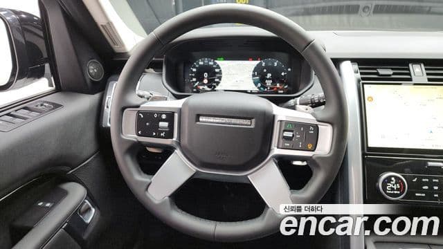 Land Rover Discovery 5 2024 — ფოტო 13/20