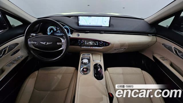 Genesis GV70 2022 — ფოტო 7/20