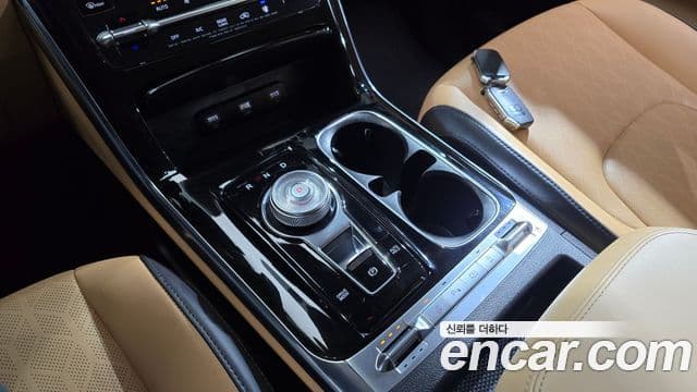 Kia Carnival 2020 — Photo 7/20