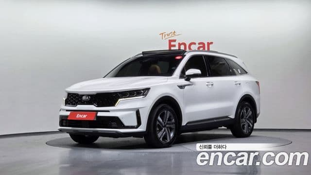 Kia Sorento 2021 — Фото 1/20