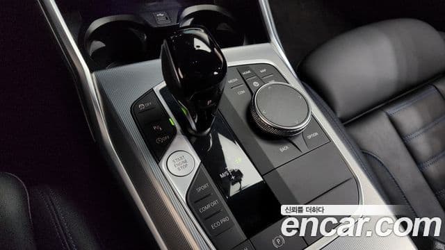 BMW 3 Series 2022 — Şəkil 14/20
