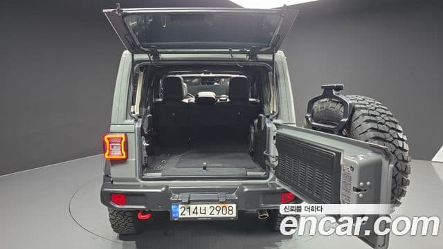 Jeep Wrangler 2022 — Фото 20/20