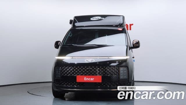 Hyundai Staria 2022 — ფოტო 3/20