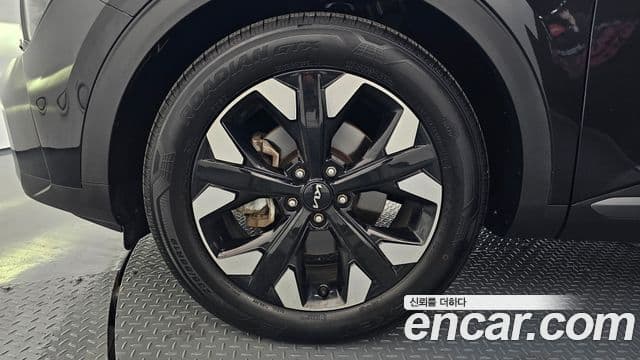 Kia Sportage 2021 — ფოტო 5/20