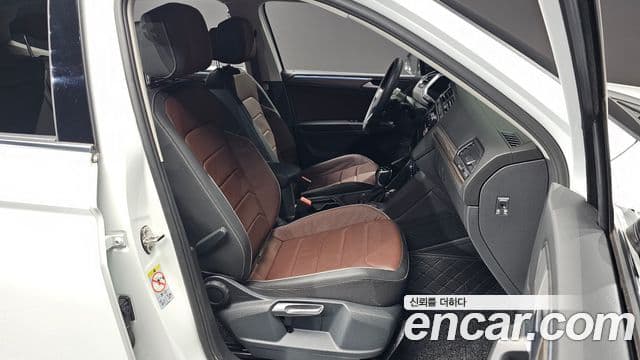 Volkswagen Tiguan Allspace 2023 — Şəkil 12/20