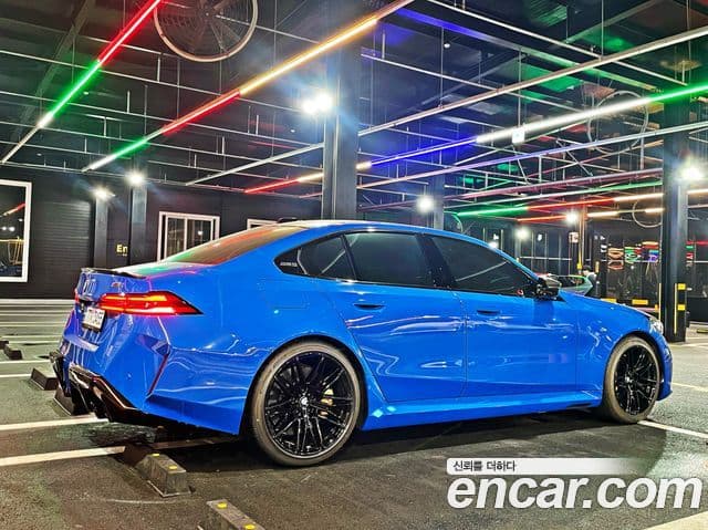 BMW M5 2025 — фото 6 из 20