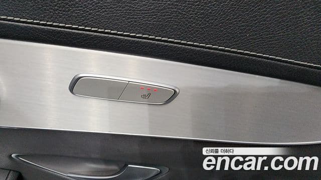 Mercedes-Benz GLC-Class 2021 — Фото 18/20