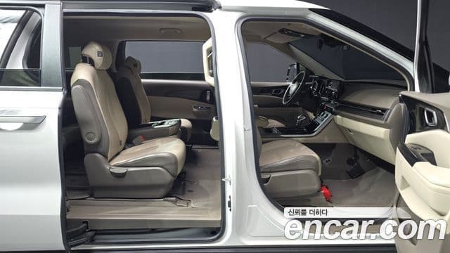Kia Carnival 2022 — Şəkil 11/20