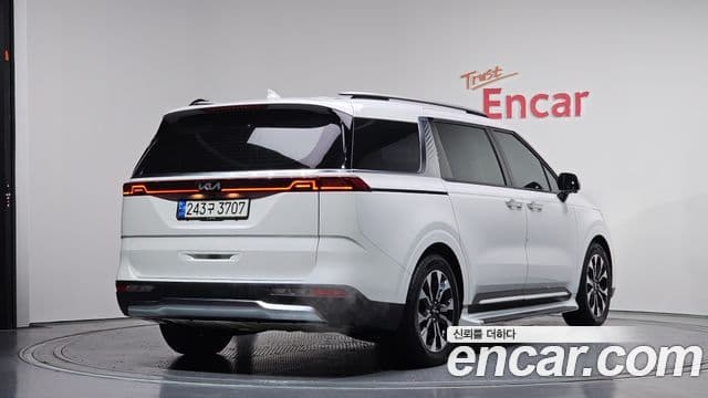 Kia Carnival, 2021