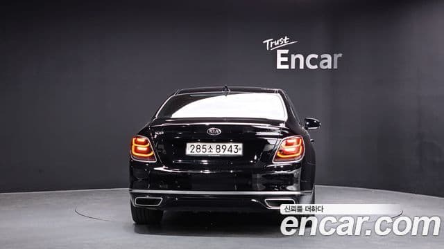 Kia The K9 2018 — фото 4 из 20