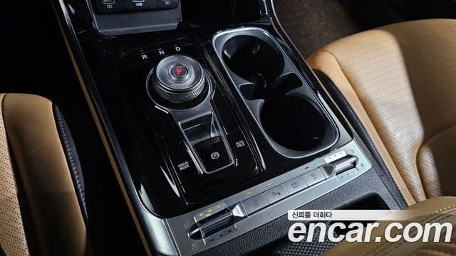 Kia Carnival 2020 — фото 9 из 20