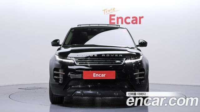 Land Rover Range Rover Evoque 2025 — ფოტო 2/20