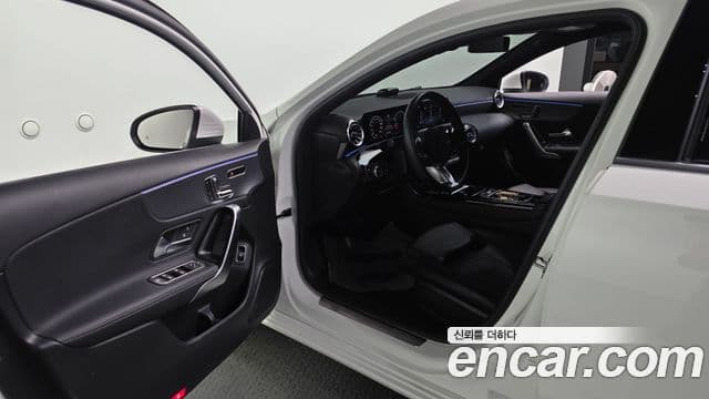 Mercedes-Benz A-Class 2024 — Şəkil 10/20