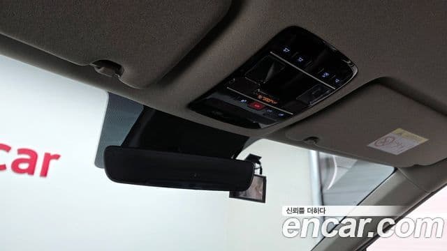 Hyundai Santa Fe 2023 — Şəkil 18/20