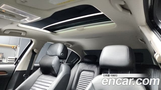 Volkswagen Passat GT 2018 — Şəkil 19/20
