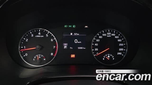 Kia Seltos 2020 — Şəkil 8/20