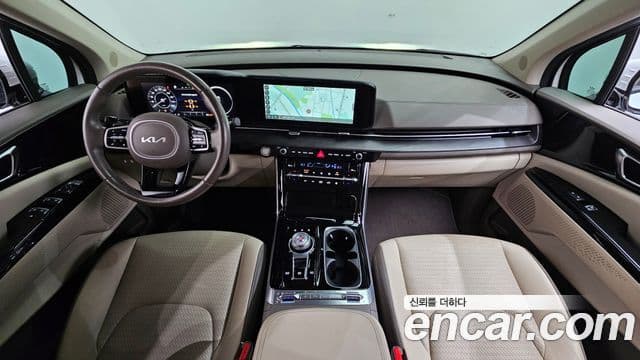 Kia Carnival 2021 — ფოტო 7/20