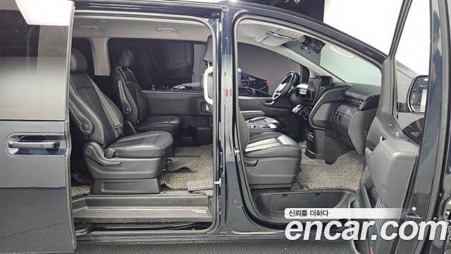 Hyundai Staria 2022 — Şəkil 12/20
