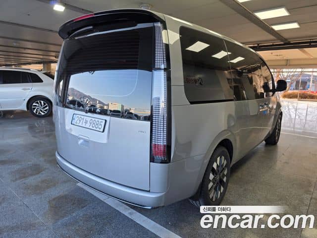 Hyundai Staria, 2024