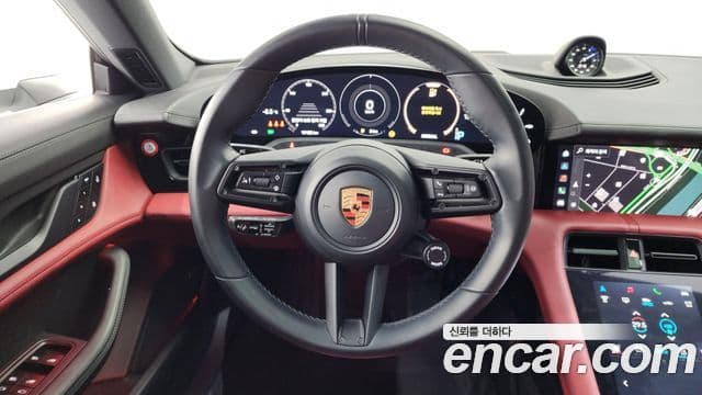 Porsche Taycan 2023 — Photo 13/20