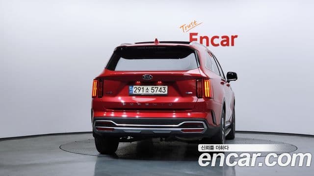 Kia Sorento 2021 — фото 4 из 20