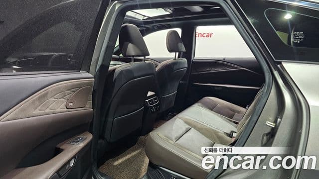 Lexus RX350h 2023 — фото 12 из 20
