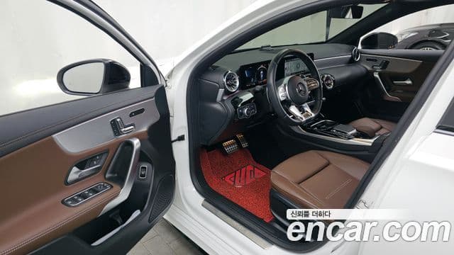 Mercedes-Benz A-Class 2022 — ფოტო 8/20