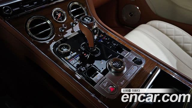 Bentley Continental GT 2022 — фото 9 из 20