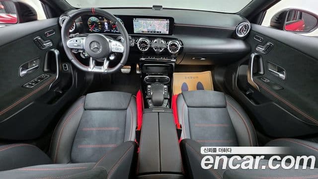 Mercedes-Benz A-Class 2022 — ფოტო 7/20