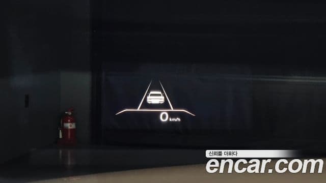 Genesis Electrified G80 2020 — ფოტო 19/20