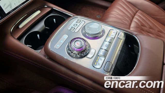 Genesis G90 2022 — Şəkil 9/20