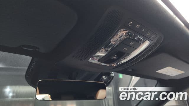 Mercedes-Benz GLA-Class 2022 — Photo 4/20