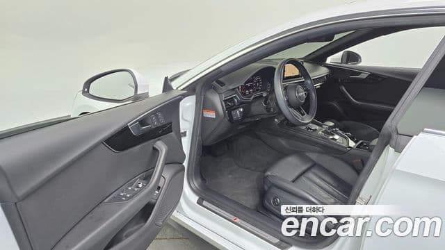 Audi A5 2019 — Şəkil 10/20