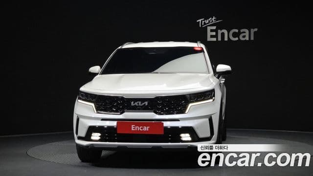Kia Sorento 2022 — ფოტო 2/20