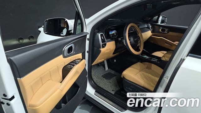 Kia Sorento 2022 — ფოტო 8/20