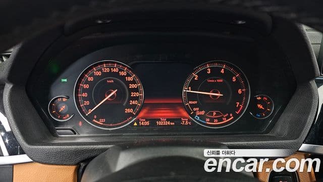 BMW 4 Series 2018 — Şəkil 8/20