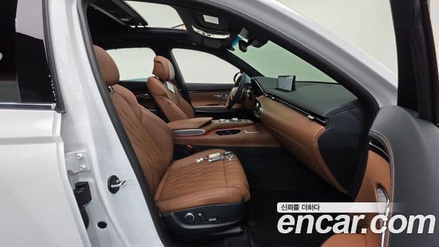 Genesis GV70 2022 — ფოტო 10/20