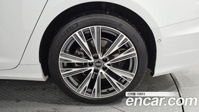 Audi A6 2023 — ფოტო 5/20