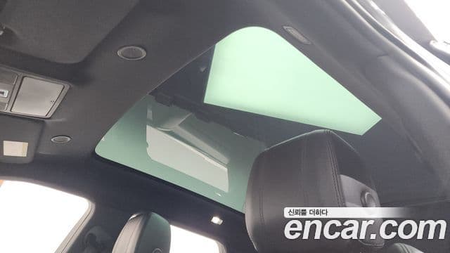 Land Rover Range Rover Evoque 2021 — Şəkil 18/20