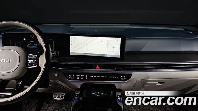 Kia Sorento 2024 — Şəkil 15/20