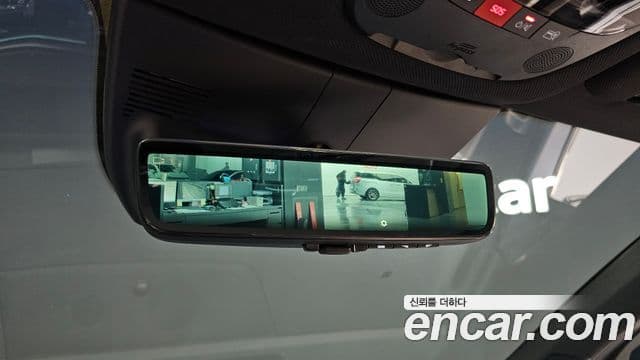Kia Sorento 2024 — Şəkil 18/20