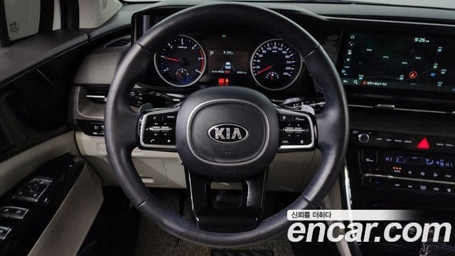 Kia Carnival 2021 — Şəkil 14/20