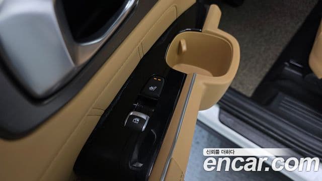 Kia Sorento 2021 — Şəkil 19/20