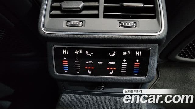 Audi A6 2021 — фото 18 из 20