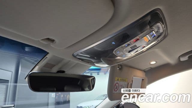 Genesis Electrified G80 2021 — ფოტო 17/20